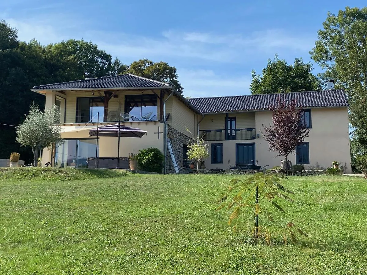 Annicq Et Georges-Marie Bed & Breakfast Couret